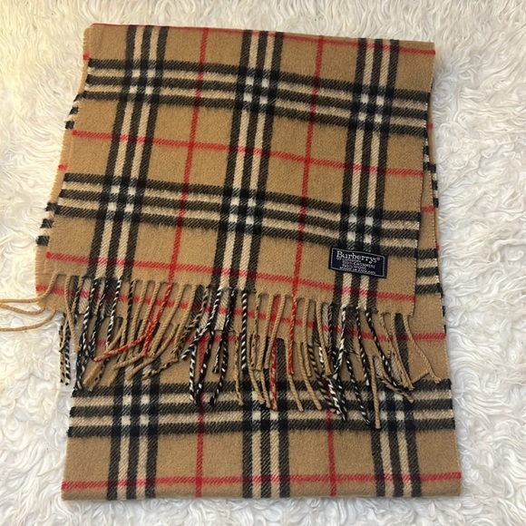 Burberrys plaid wool / cashmere scarf - Picture 6 of 10